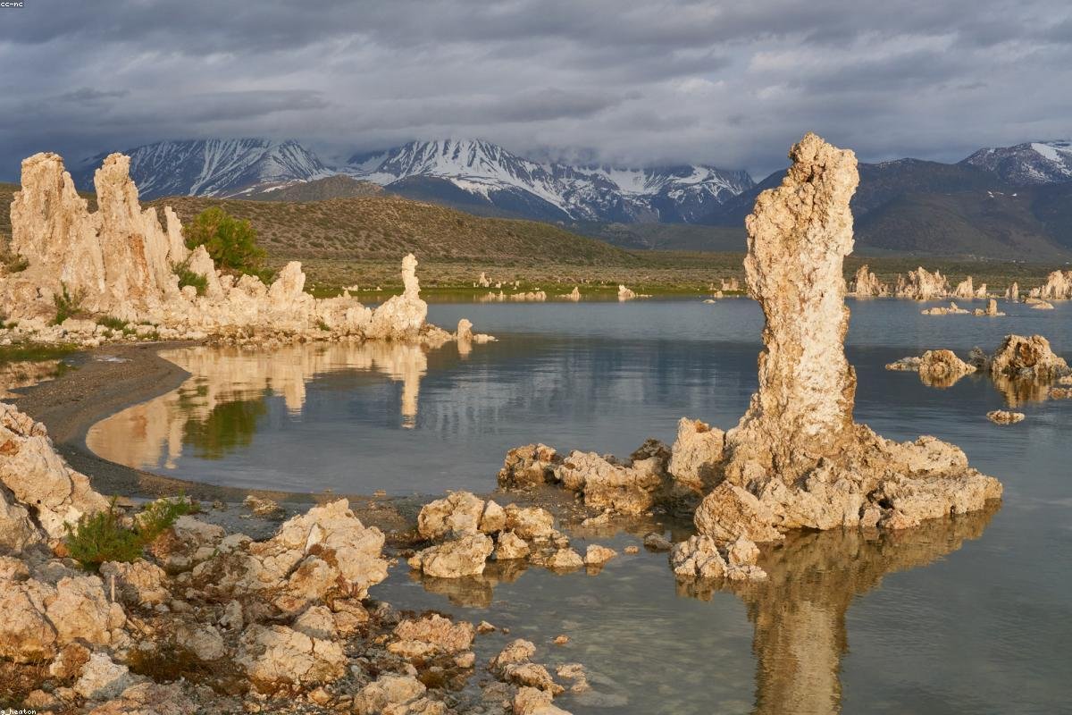 Qaidamchar Khan Salt Lake