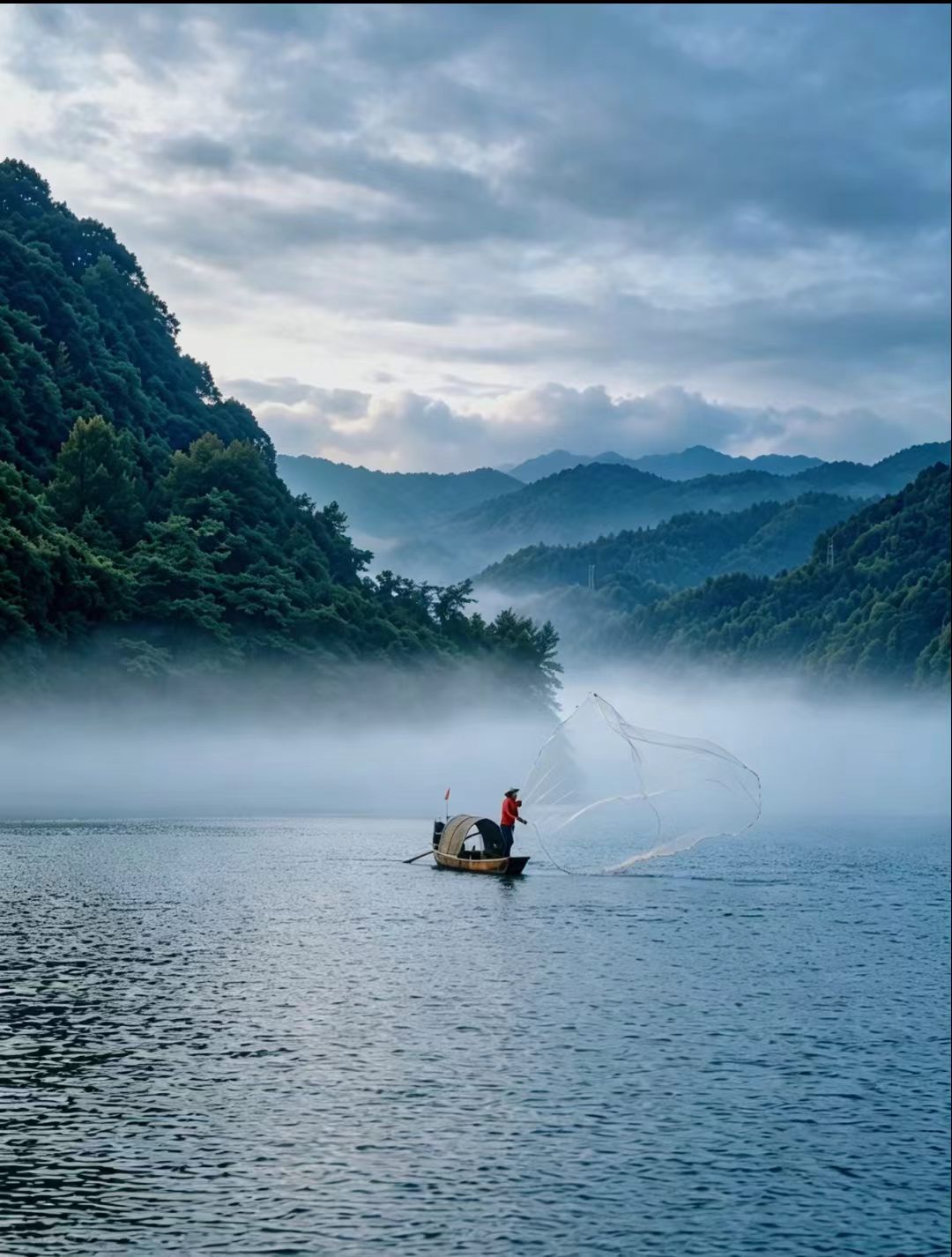 郴州旅行全攻略:雾漫东江、丹霞草原与湘南烟火一次解锁