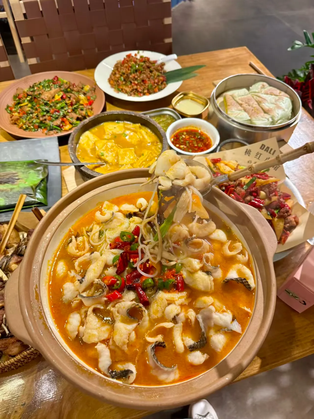 中秋怎么玩大理才不挤不贵?机票酒店怎么选? 图片 4