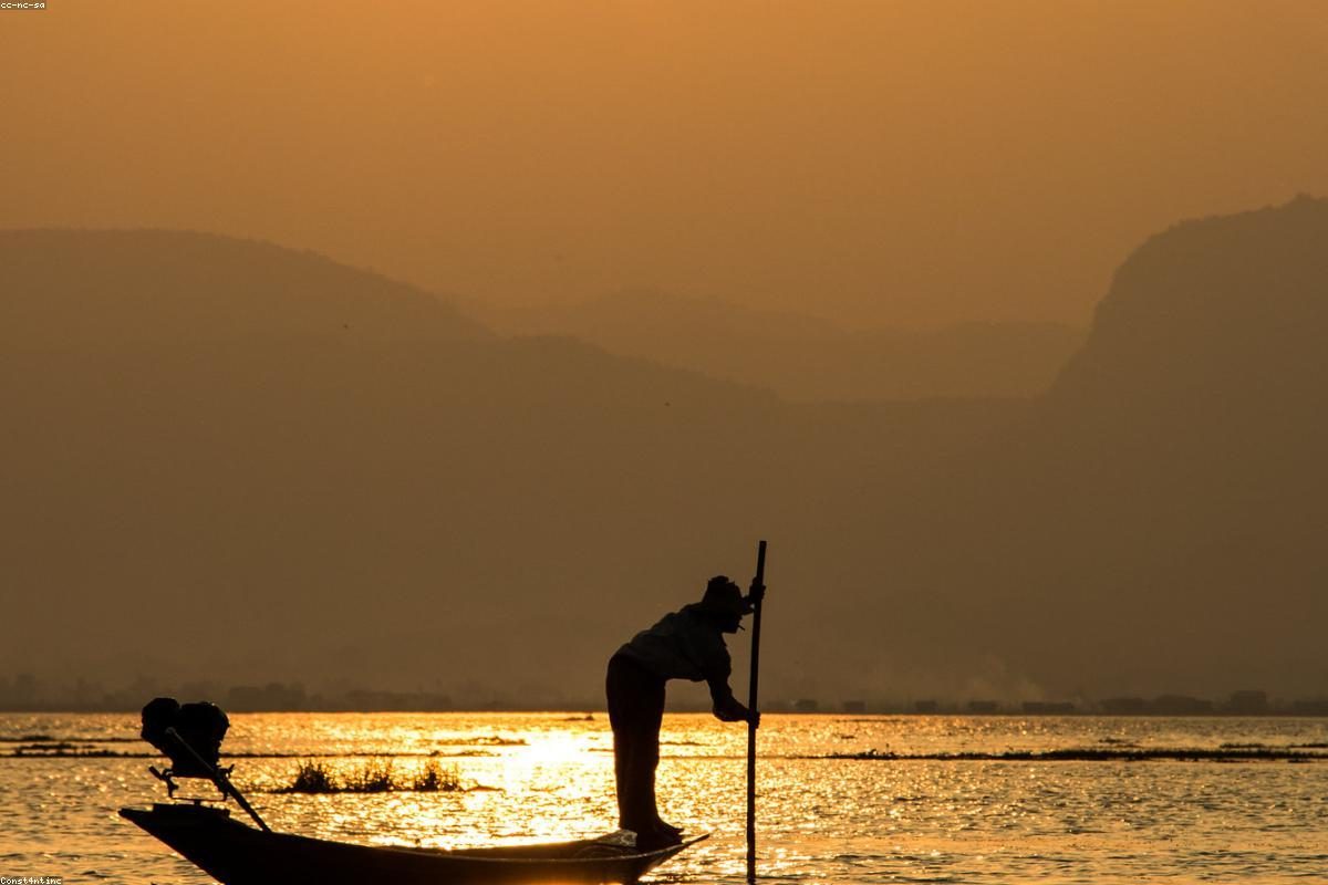 Inlai Lake In-depth Travel Complete Guide: Lake and Leg Activities + FAQ