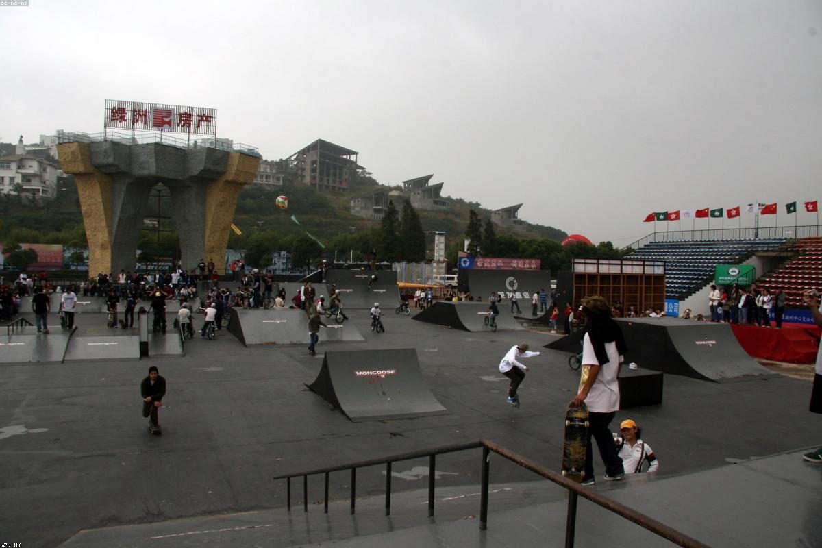 Wuzhou In-Depth Travel Guide: Building and Mountain Gameplay + FAQ