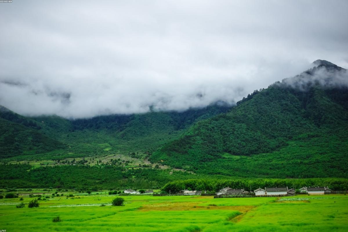 凉山深度旅行全攻略：湖与山玩法+FAQ