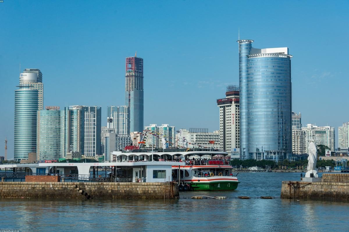 Xiamen In-Depth Travel Guide: Island and Xiamen Activities + FAQ