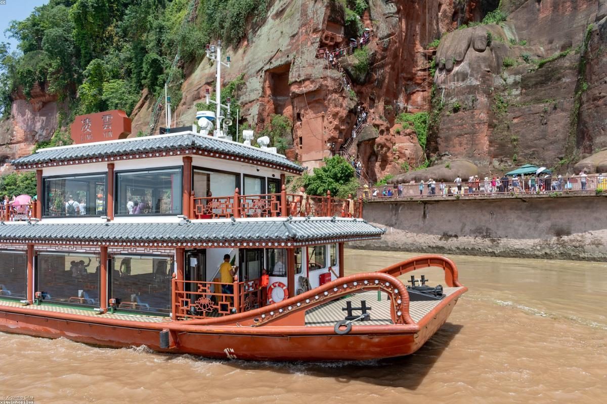 乐山深度旅行全攻略：佛与山玩法+FAQ