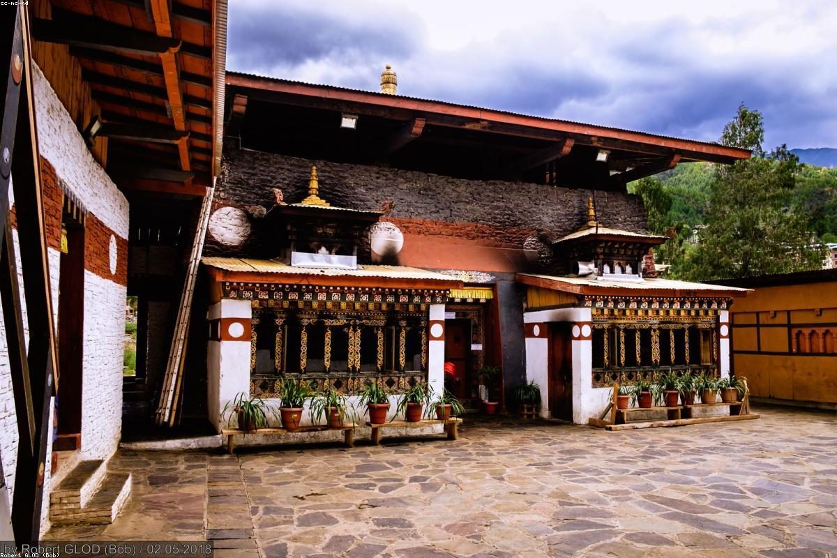 Thimphu In-Depth Travel Guide: Palace and City Gameplay + FAQ