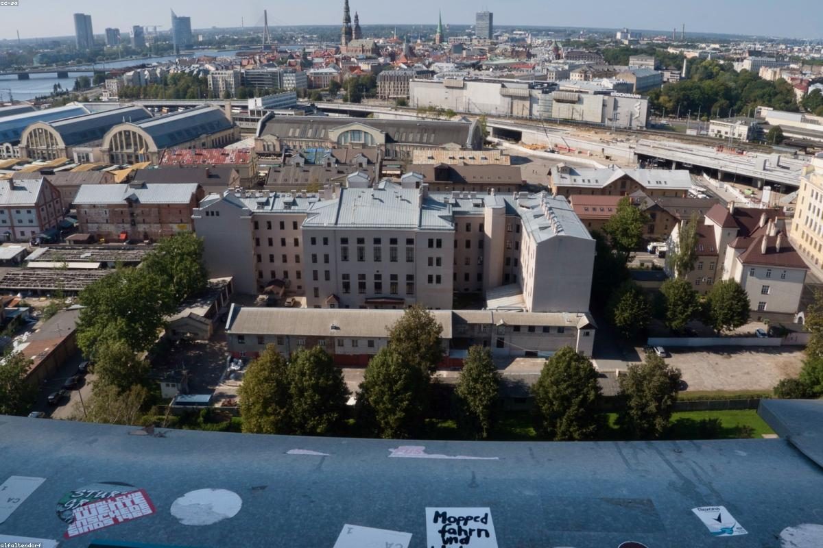 Riga In-Depth Travel Guide: Buildings and Rivers + FAQ