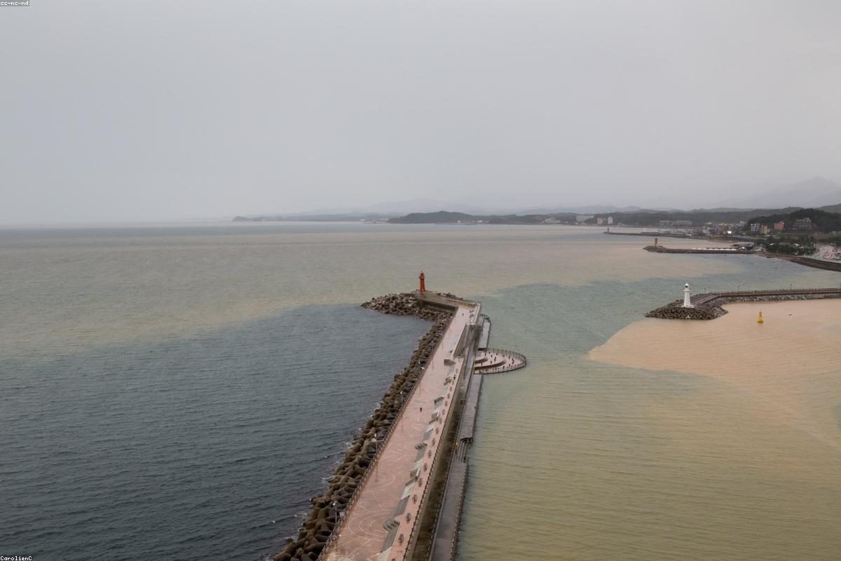 Sokcho In-Depth Travel Guide: Mountain and Port Activities + FAQ