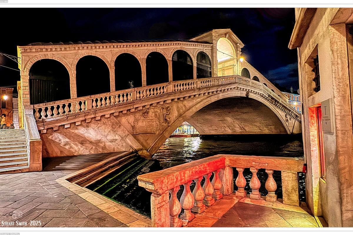 Venice In-Depth Travel Guide: Bridges and Alleys + FAQ