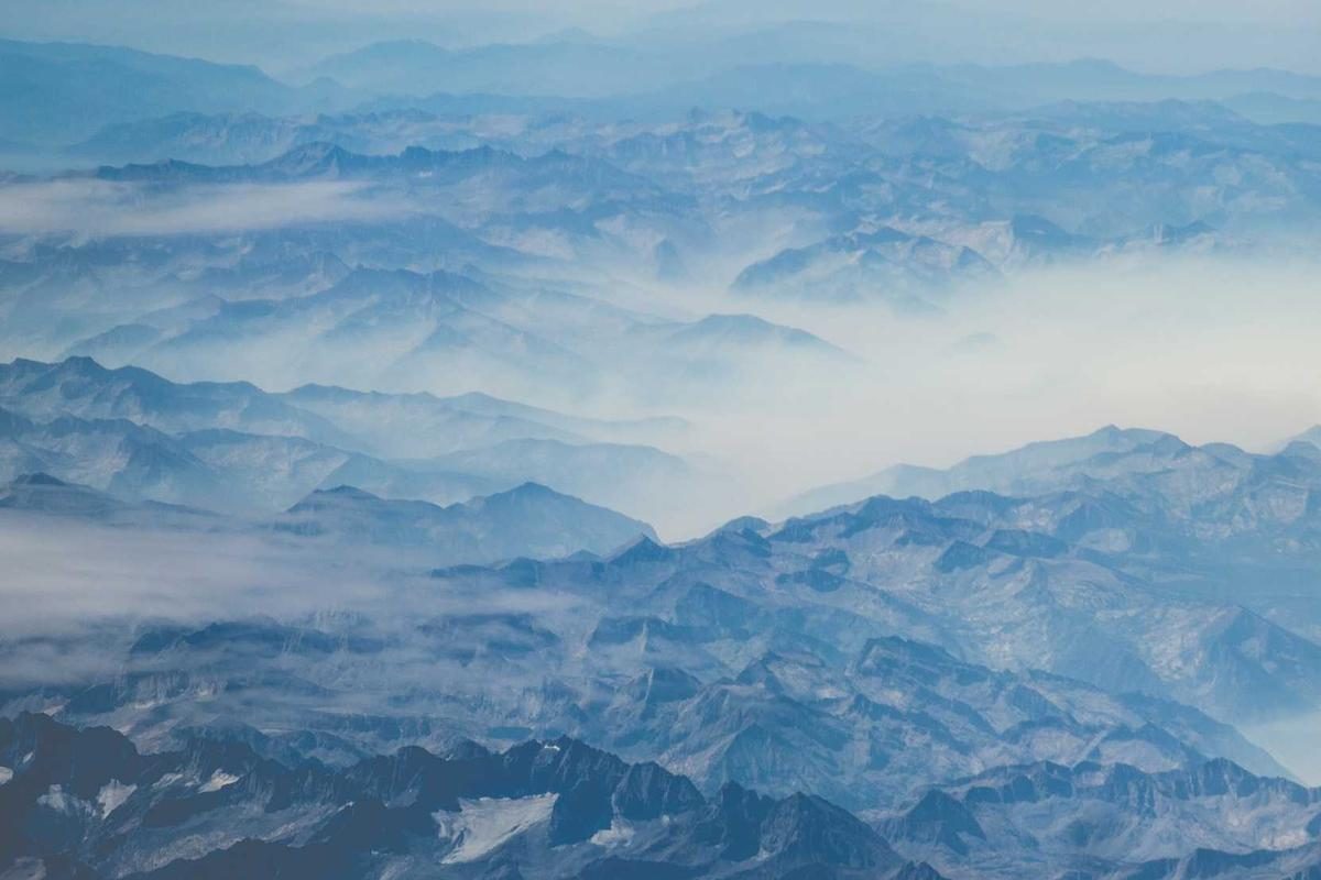 昌吉深度旅行全攻略：山与谷玩法+FAQ